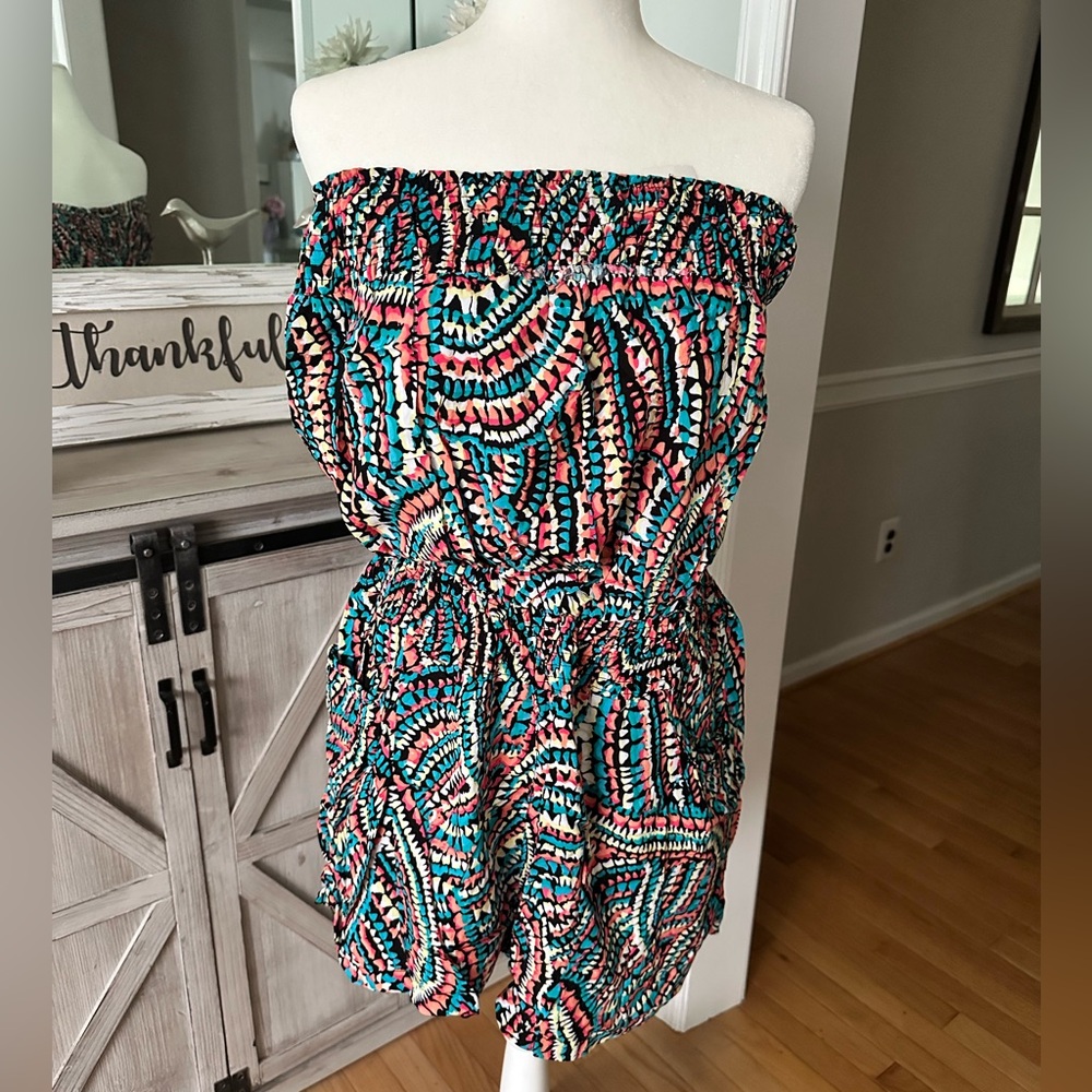 Tok K Printed Colorful Strapless Romper with Pockets Size 3X New with tags!